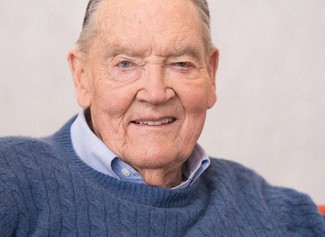 Huyền thoại đầu tư John Bogle chỉ ra quyết định đầu tư ngu ngốc nhất mọi thời đại