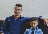 Thiên tài khổ luyện CR7 - Những thói quen sinh hoạt biến anh trở thành "cỗ máy vĩnh cửu" ở tuổi 36: Ngày ăn 6 bữa, ngủ chia 5 giấc, tập từ phòng ngủ tới sân cỏ