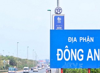 Các chuyên gia cho rằng nhà đầu tư bất động sản cần phải chọn lọc thông tin để không phải “ôm hận” 