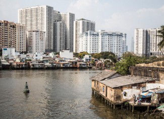 Giàu nhất khu nhà nghèo, nghèo nhất khu nhà giàu ở Việt Nam: Những người này có gì đặc biệt?